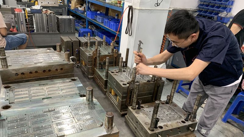 东莞小批量五金模具定制，揭秘其核心要素与优势